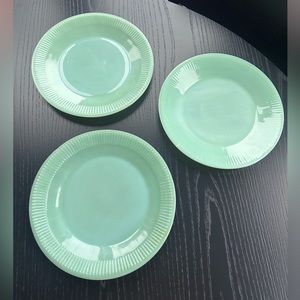 Vtg Anchor Hocking Fire King Jadeite Dinner Plates - Set of 3